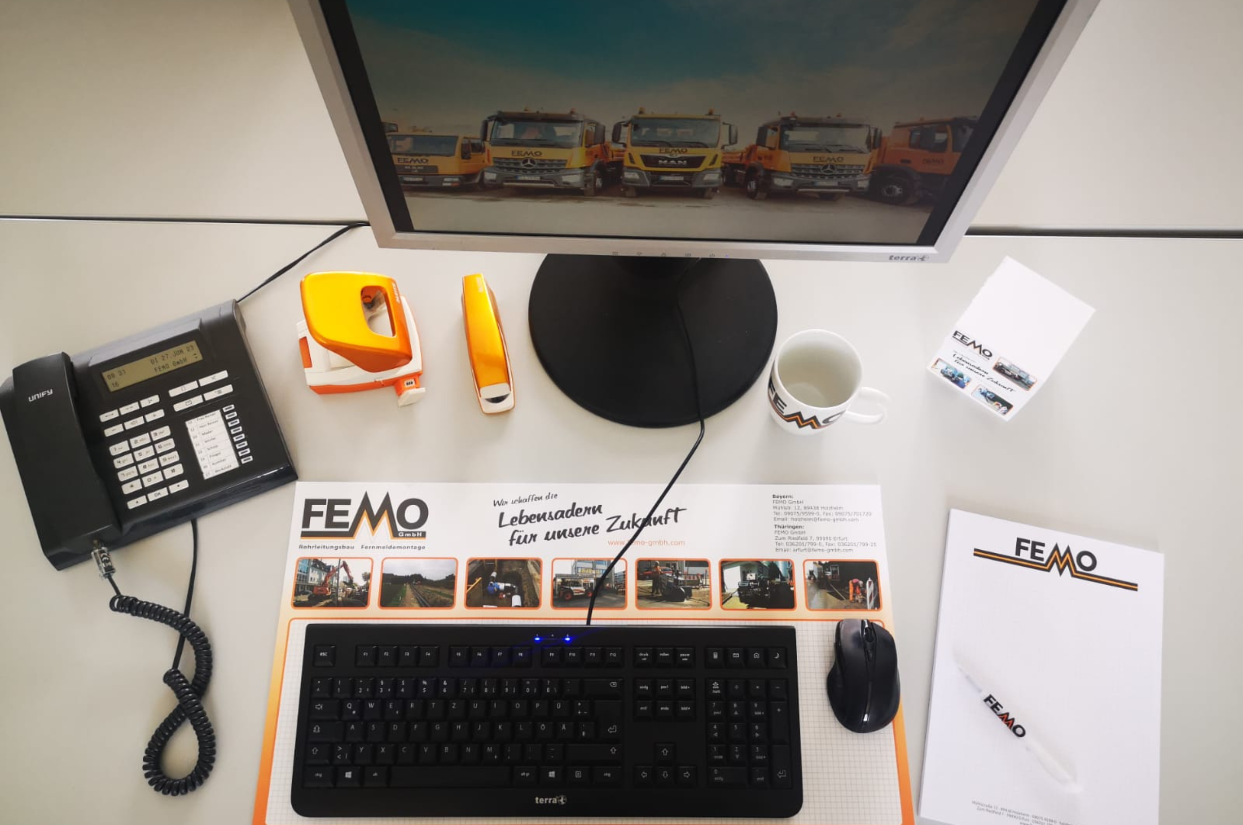 Mehr über den Artikel erfahren TEAMASSISTENZ / KAUFM&Auml;NNISCHER MITARBEITER (M/W/D)