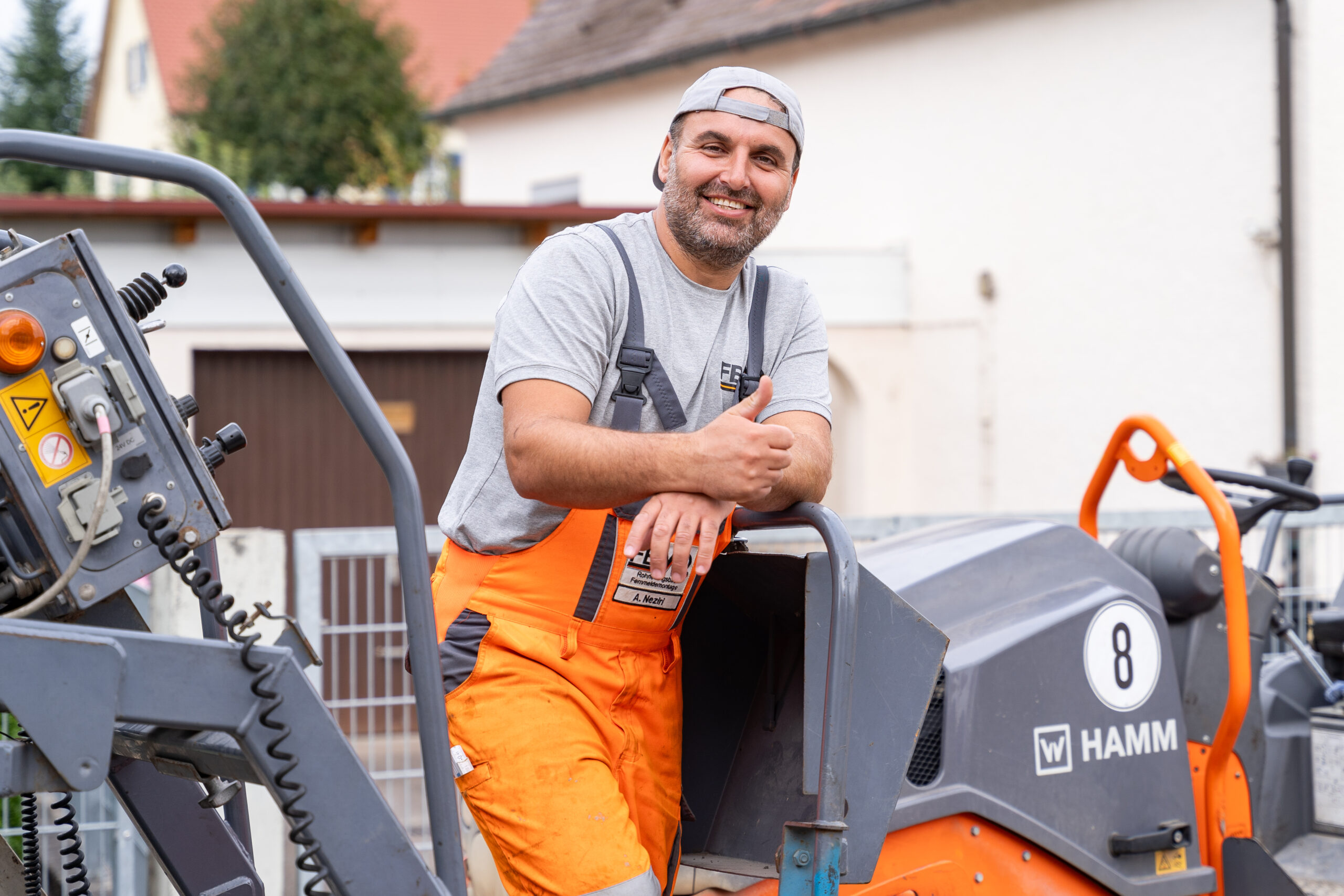 Mehr über den Artikel erfahren FACHARBEITER<br>(M/W/D)